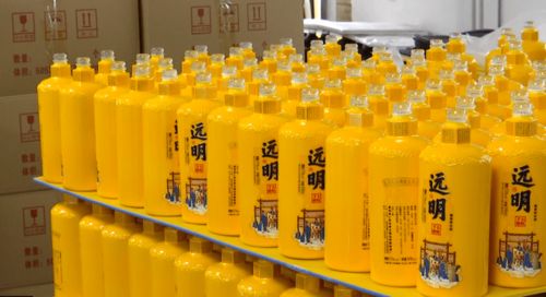 播州區(qū) 推動(dòng)酒及酒配套產(chǎn)業(yè)規(guī)?；放苹瘶?biāo)準(zhǔn)化發(fā)展